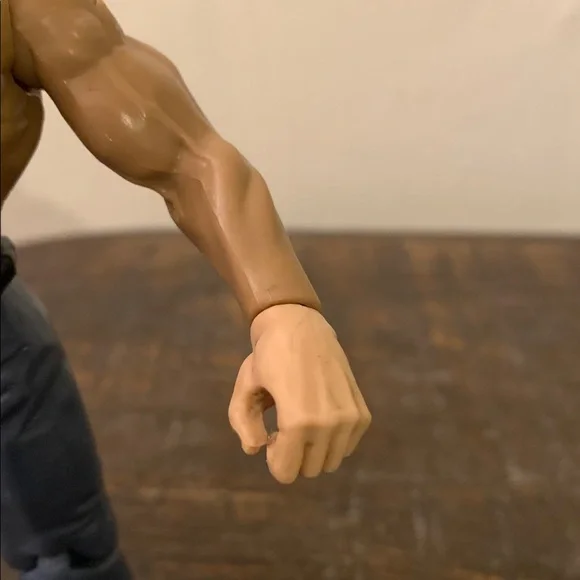 The rock 1999 WWE Titan Tron live Jakks Pacific Figure - Picture 6 of 7